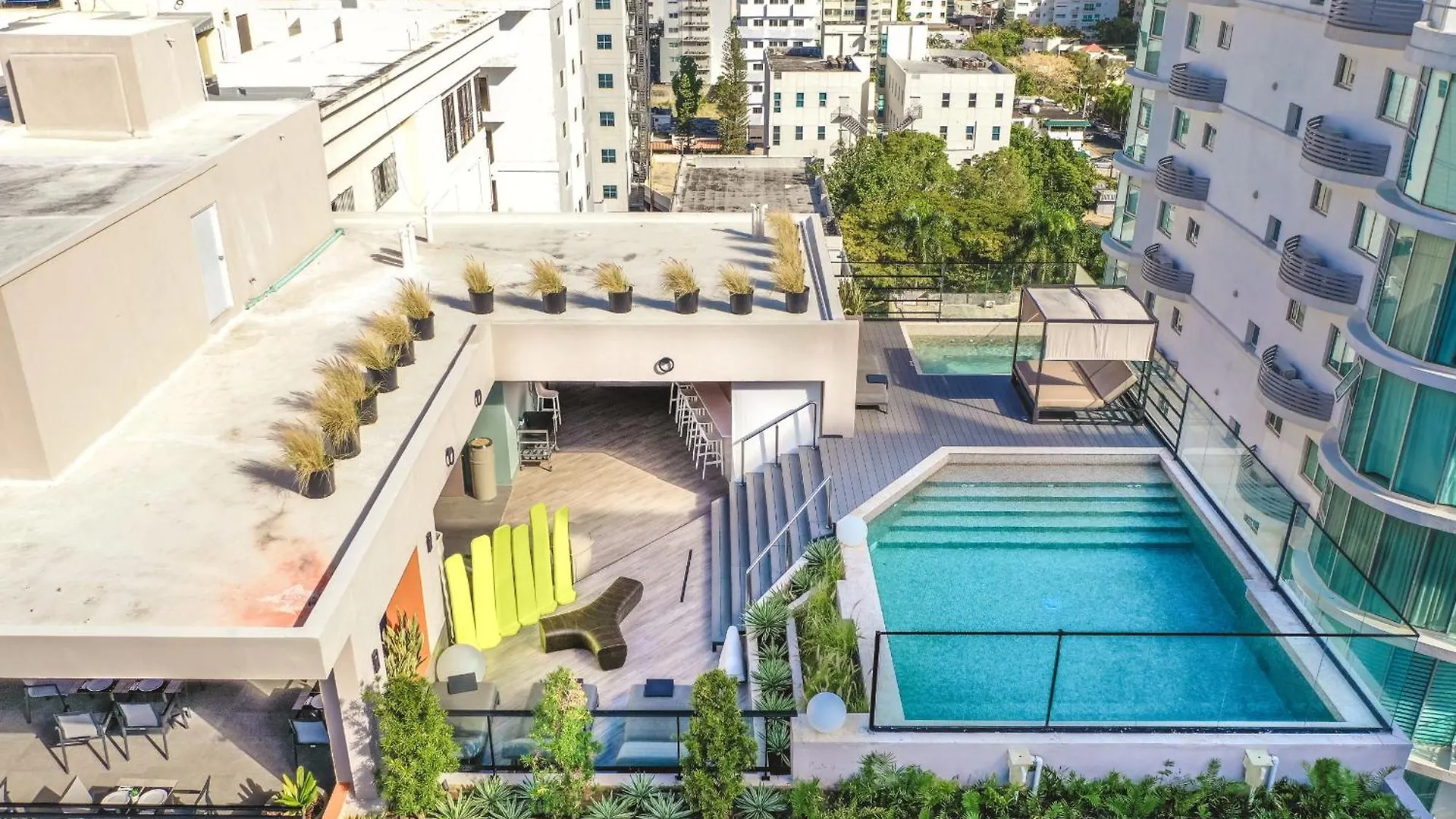 Breakfast Included Regatta Living II 504 Apartment Los Prados